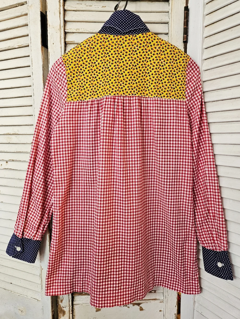 Vintage 70s The Cottager Pointed Collar Button Up Blouse Patch Pockets Small - Picture 10 of 16